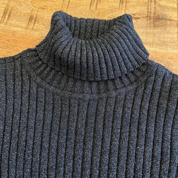 Chicos Metallic Sparkle Turtleneck Sweater Sz 0 Small Gray Silver - Picture 3 of 9